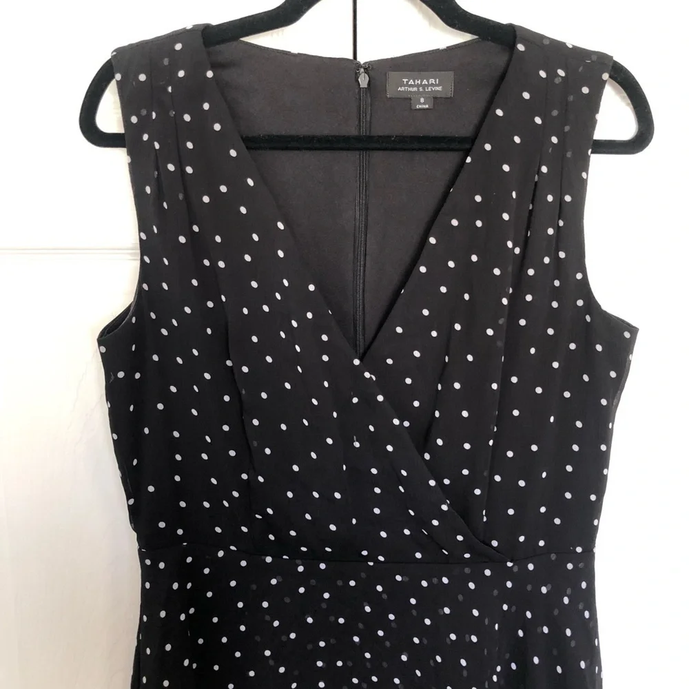 Tahari Black and White Polka Dot Sleeveless Lined Dress Size 8 - Picture 2 of 9